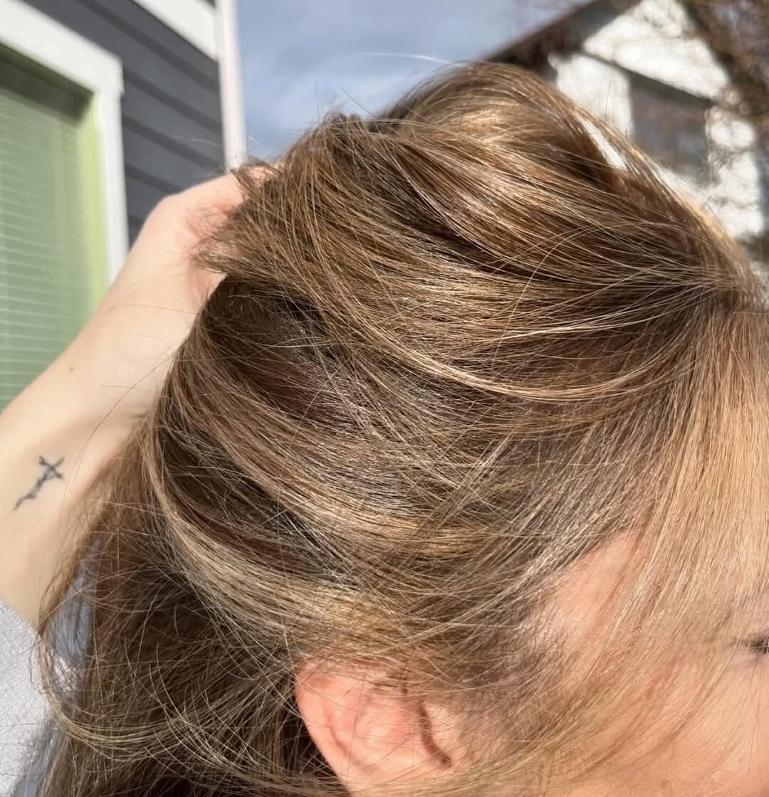 Close-up of hand-painted dimensional highlights